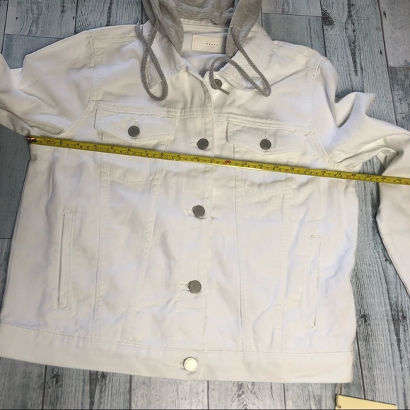 NEW! BLANKNYC White Denim Jacket With DetachableHood Size Small - Picture 10 of 17